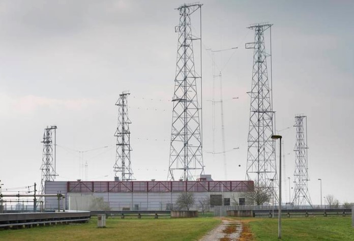 Aanpassen kortegolf zendstation Zeewolde